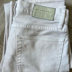 Burberry London, England White Straight Leg Jeans Size 30x32